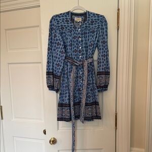 Elizabeth and James Blue Geometric Long Sleeve Dress